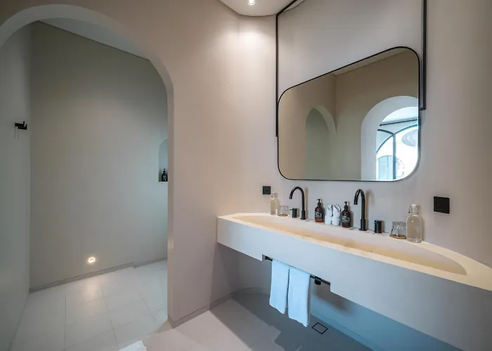 Padang Senang - Tropical Luxe 3br, Short Walk To The * Uluwatu