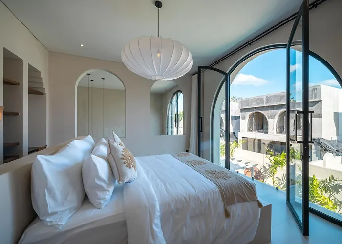 Padang Senang - Tropical Luxe 3br, Short Walk To The Villa