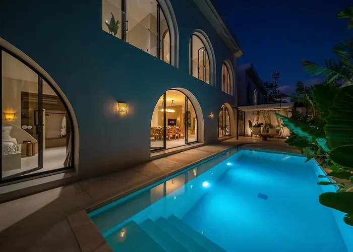 Villa Padang Senang - Tropical Luxe 3br, Short Walk To The Uluwatu