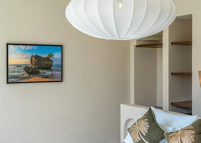 Padang Senang - Tropical Luxe 3br, Short Walk To The *
